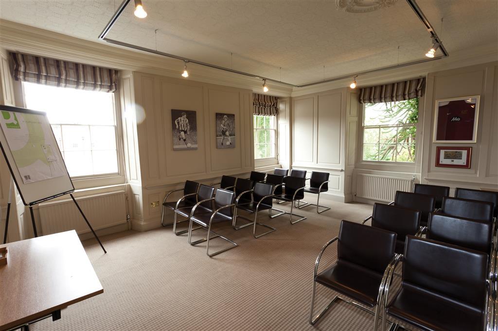 Best Western Plus Sheffield Mosborough Hall Hotel 商务 照片